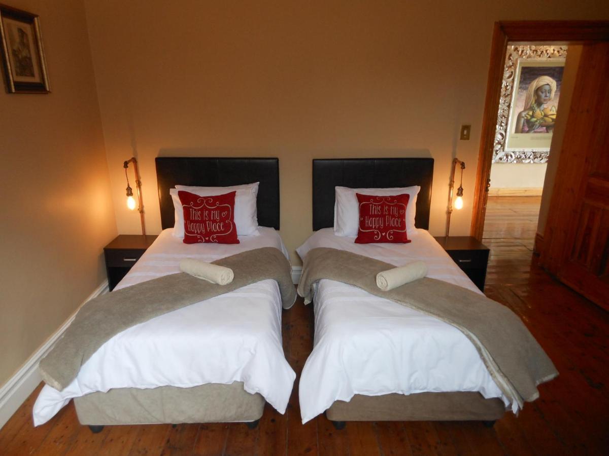 Sandstone Manor Mossel Bay Esterno foto